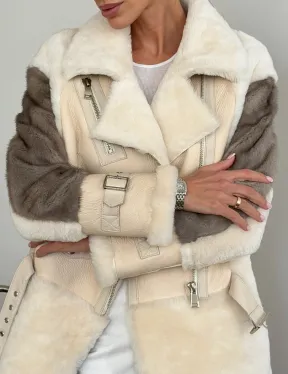 Удлиненная дубленка из натуральной овчины с рукавами из меха норки – молочный