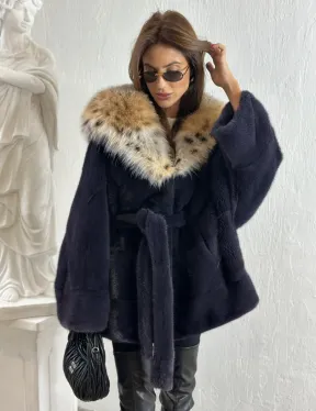 Летучая мышь норка с капюшоном из меха рыси - цвет инфинити