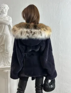 Летучая мышь норка с капюшоном из меха рыси - цвет инфинити