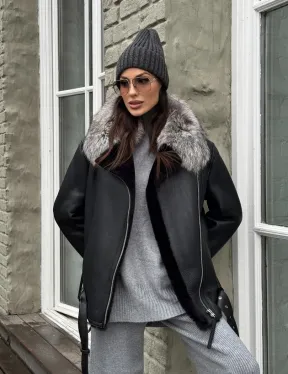 Дубленка из натуральной овчины с воротником чернобурой лисы