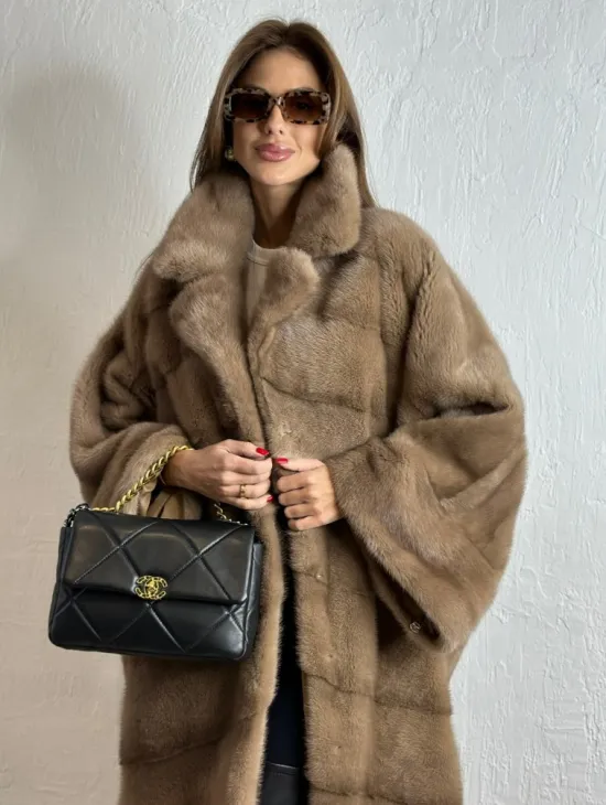 Роскошное манто из аукционной норки - цвет пастель