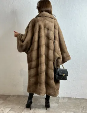 Роскошное манто из аукционной норки - цвет пастель