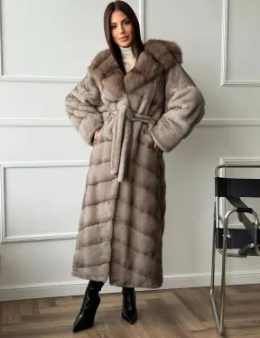 Шуба норковая с капюшоном куница - цвет светло-серый