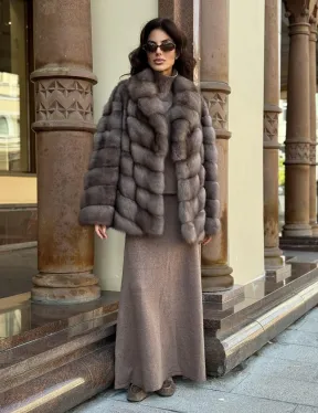 Элегантная шуба из меха куницы - серый трюфель
