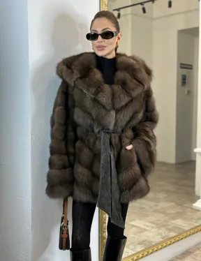 Шуба из меха куницы Dark с капюшоном