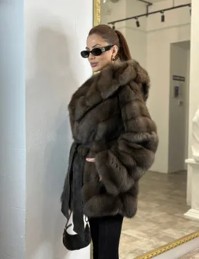 Шуба из меха куницы Dark с капюшоном