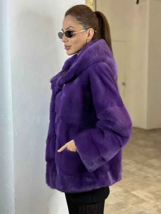 Паркет шуба с капюшоном - фиолетовый цвет