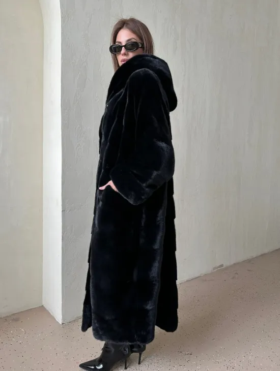 Шуба из аукционной норки VELVET, паркет с капюшоном