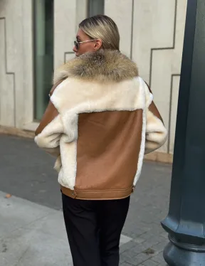 Стильная дубленка из мериноса - цвет кэмел