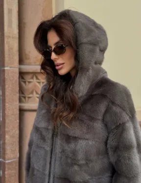 Бомбер из меха норки с капюшоном - цвет мокко