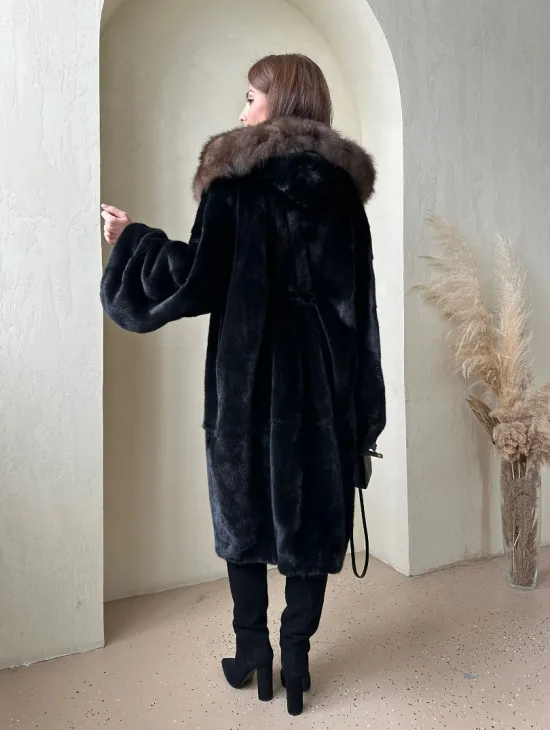 Норка BLACKGLAMA кимоно с капюшоном куница