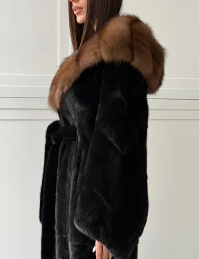 Норковая шуба фасон баллон с капюшоном куница