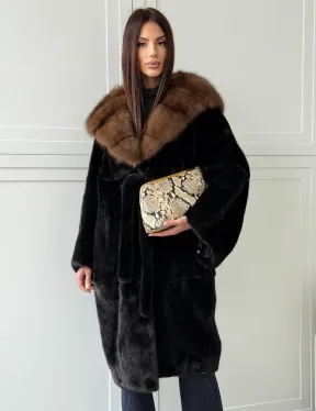 Норковая шуба фасон баллон с капюшоном куница