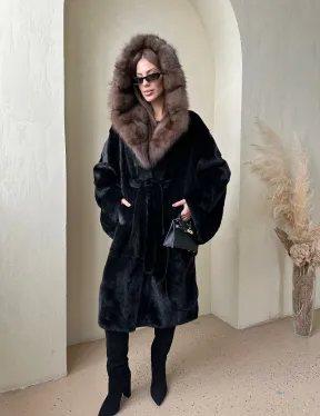 Норка BLACKGLAMA кимоно с капюшоном куница