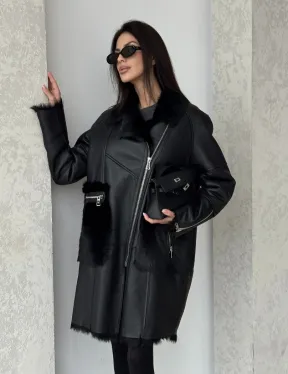 Черная дубленка на тоскане