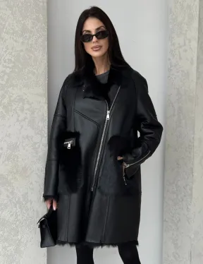 Черная дубленка на тоскане