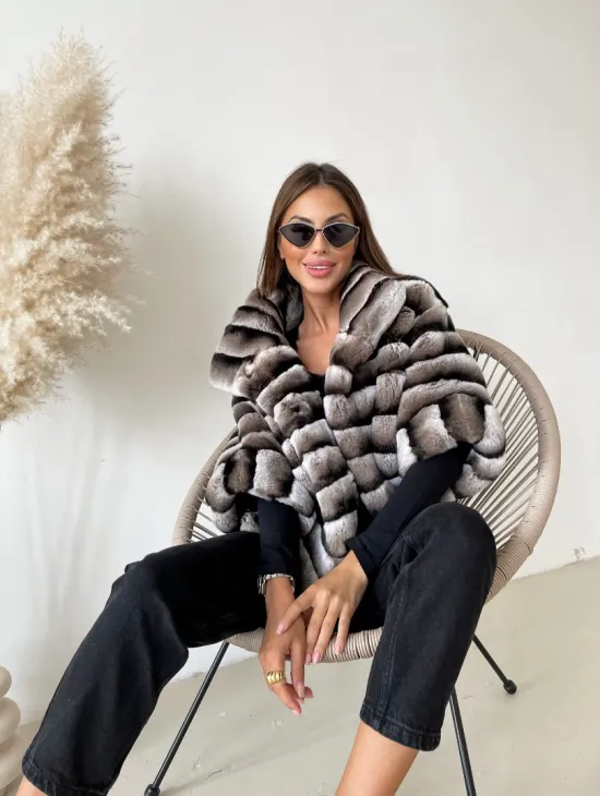 Болеро из шиншиллового орилага с воротником-стойка