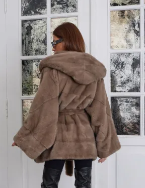 Палевая летучая мышь мех норка с капюшоном - NAFA MILK