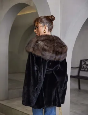 норка в роспуск шуба - черная с капюшоном куница