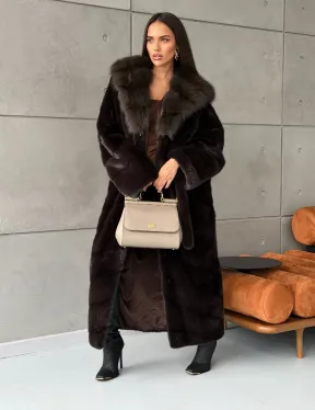 Шуба норковая с капюшоном из меха куницы - цвет уголь