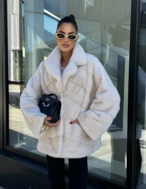 Короткая норковая шуба с английским воротником - цвет ваниль