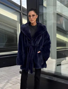 Шуба летучая мышь с капюшоном цвет аквамарин - паркетная раскладка