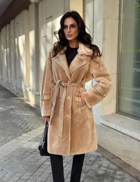 Дубленка из овчины с норковым воротником - цвет бежевый