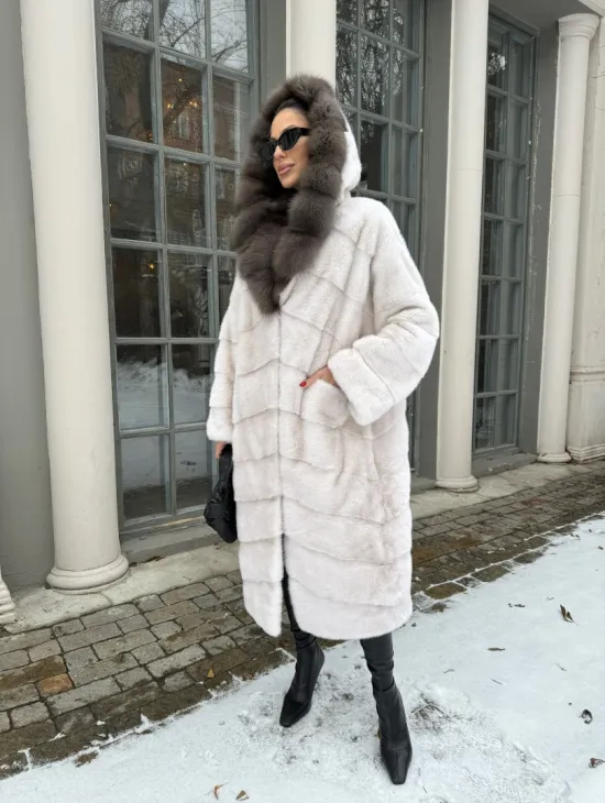 Норковое кимоно с капюшоном из меха куницы - цвет жемчуг