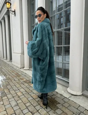 Шуба из меха норки в стиле Oversize - цвет тиффани