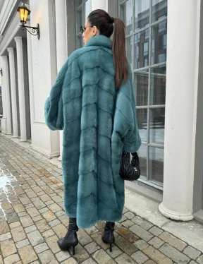 Шуба из меха норки в стиле Oversize - цвет тиффани