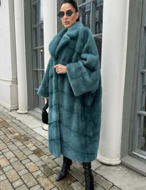 Шуба из меха норки в стиле Oversize - цвет тиффани