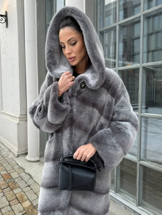 Шуба норковая с капюшоном, паркет - цвет графит-хамелеон