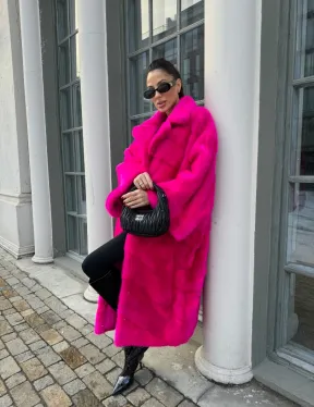Шуба из меха норки в стиле Oversize - цвет фуксия