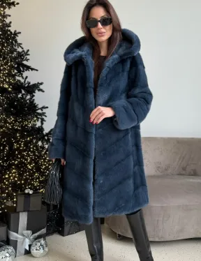 Норковая шуба с капюшоном, паркет - синего цвета