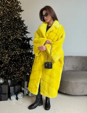 Шуба норковая в стиле Oversize - цвет лимонный
