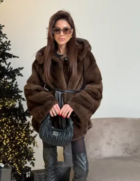 Норковый жакет с капюшоном, роспуск в цвете орех