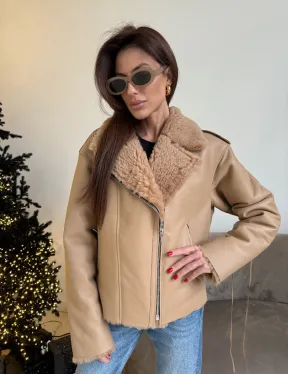 Дубленка - куртка со шнуровкой на спине