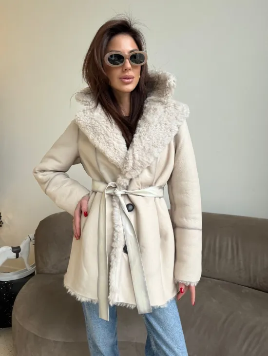 Двусторонняя дублёнка - шуба, мех тиградо английский воротник