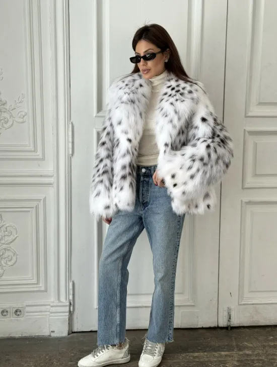 Полушубок из меха аукционной лисы (реплика канадской рыси)