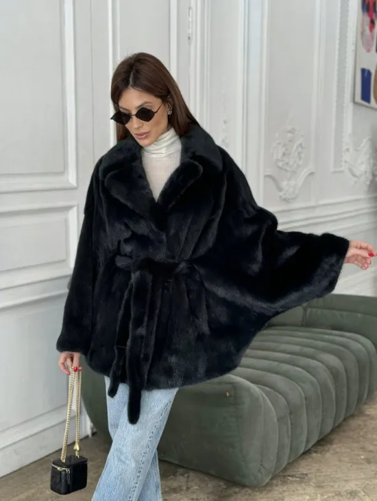 Шуба летучая мышь английский воротник, роспуск мех норка - цвет черный изумруд