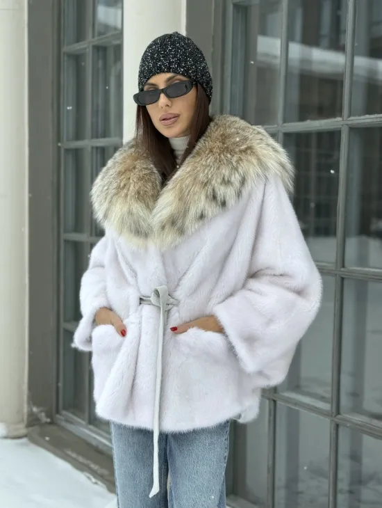 Норка роспуск с капюшоном из меха рыси, летучая мышь - цвет жемчуг