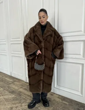 Шуба свободного силуэта из меха норки, английский воротник - цвет орех