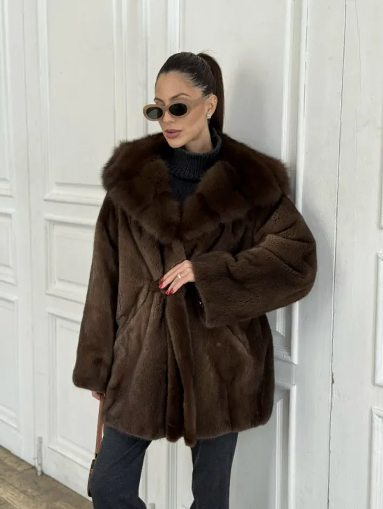 Норка летучая мышь роспуск с капюшоном куница - цвет орех