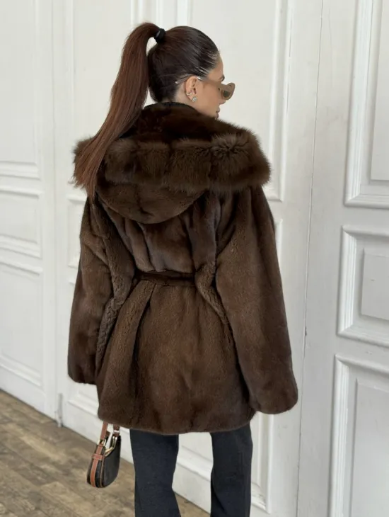 Норка летучая мышь роспуск с капюшоном куница - цвет орех