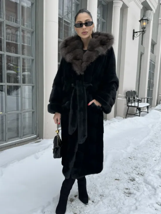 Шуба - кимоно мех аукционная норка с капюшоном куница - цвет черный изумруд