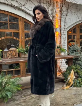 Норковое кимоно с воротником из меха куницы - цвет черный изумруд