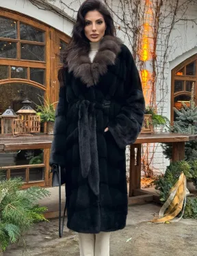 Норковое кимоно с воротником из меха куницы - цвет черный изумруд