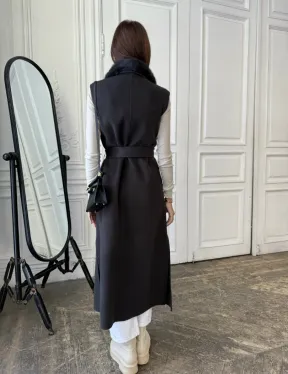 Пальто из кашемира с отделкой из меха норки