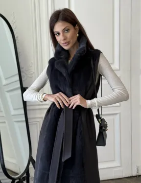 Пальто из кашемира с отделкой из меха норки