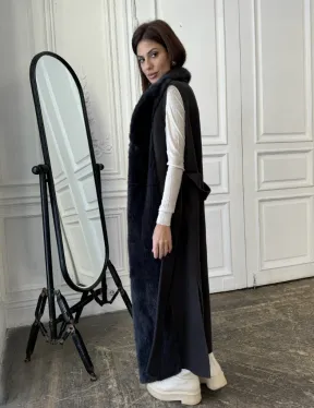 Пальто из кашемира с отделкой из меха норки